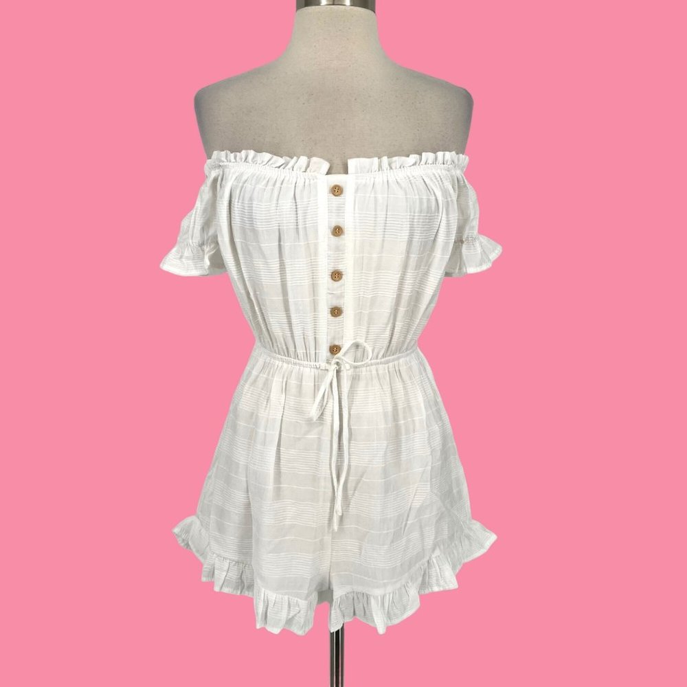 Privy Off-the-Shoulder Ruffle Trimmed Romper White Size Medium NWT